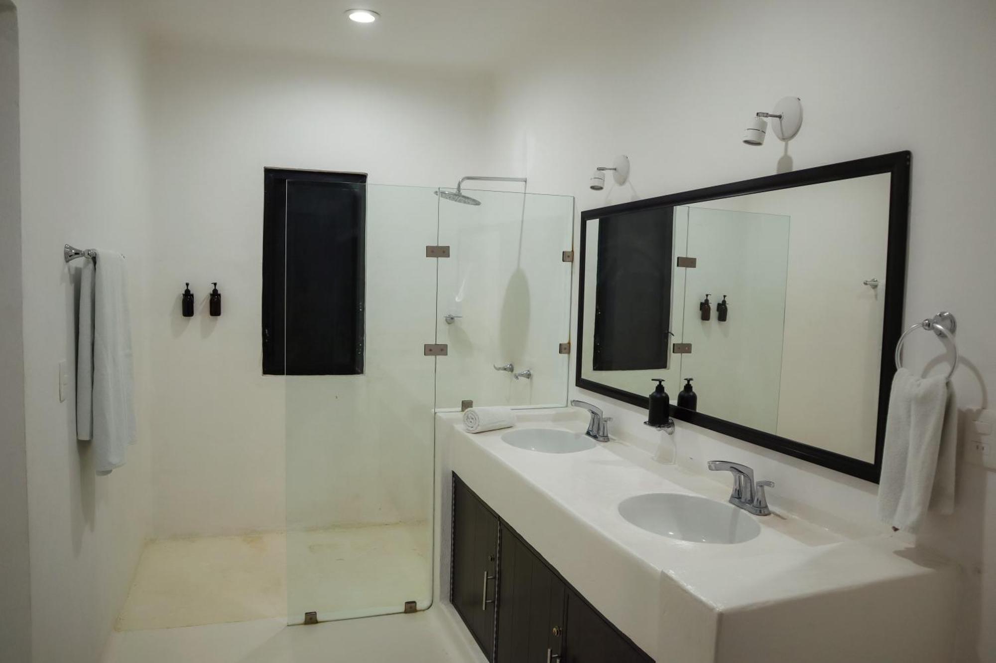 Royal Palm Bacalar Cabanas & Lagoon Club Εξωτερικό φωτογραφία